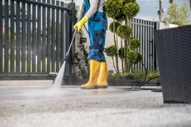 Best Building Exterior Washing  in Uvalde Estates, TX